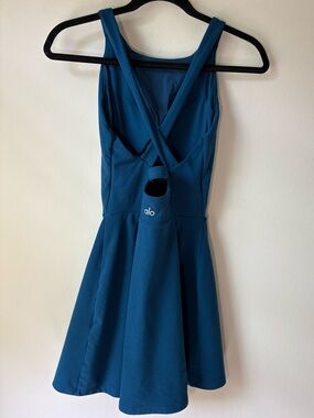 ALO Yoga Airbrush Teal Cross-Back Tennis Dress